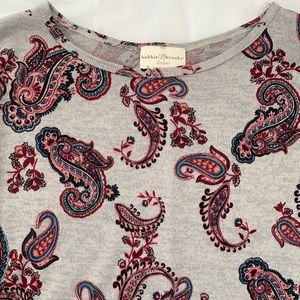 Women’s Paisley Print Top